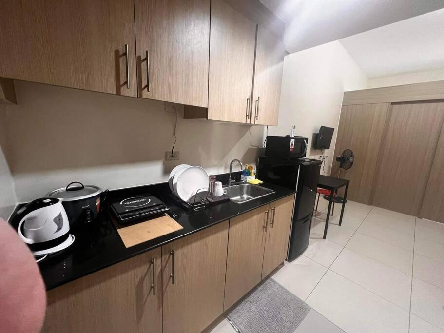מנילה Breeze Residences - 1Br Unit With Balcony -Top Floor מראה חיצוני תמונה